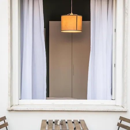 בית הארחה Casa Consani ונטימיגליה